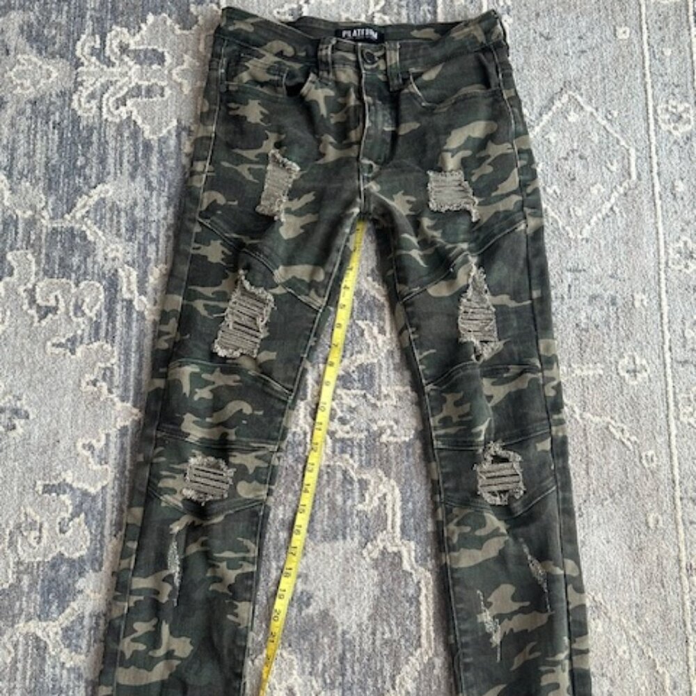Platform New York Staff Men's Slim Fit Jeans - Size 30/30 - Cameo & Ripped